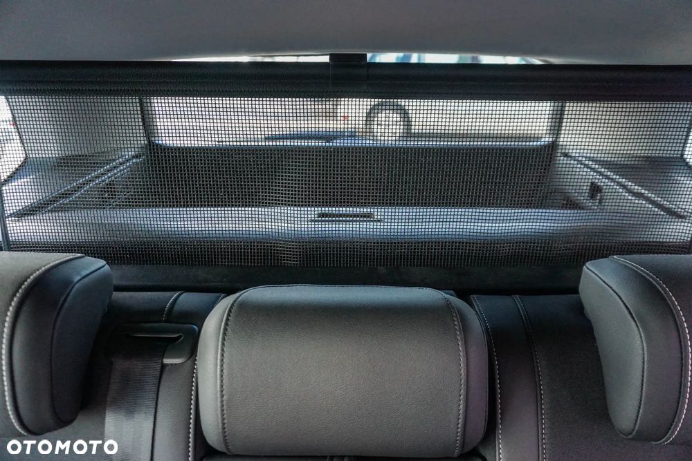 Volkswagen Passat - 32