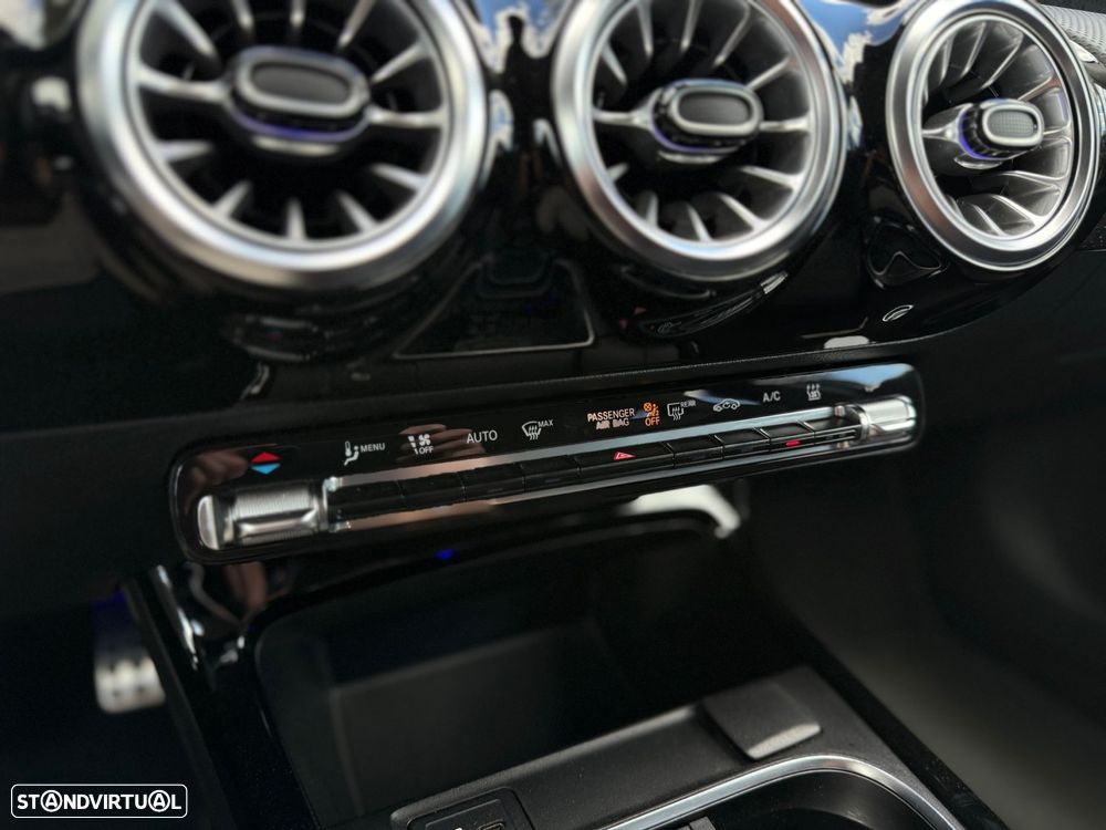 Mercedes-Benz A 250 e AMG Line - 49