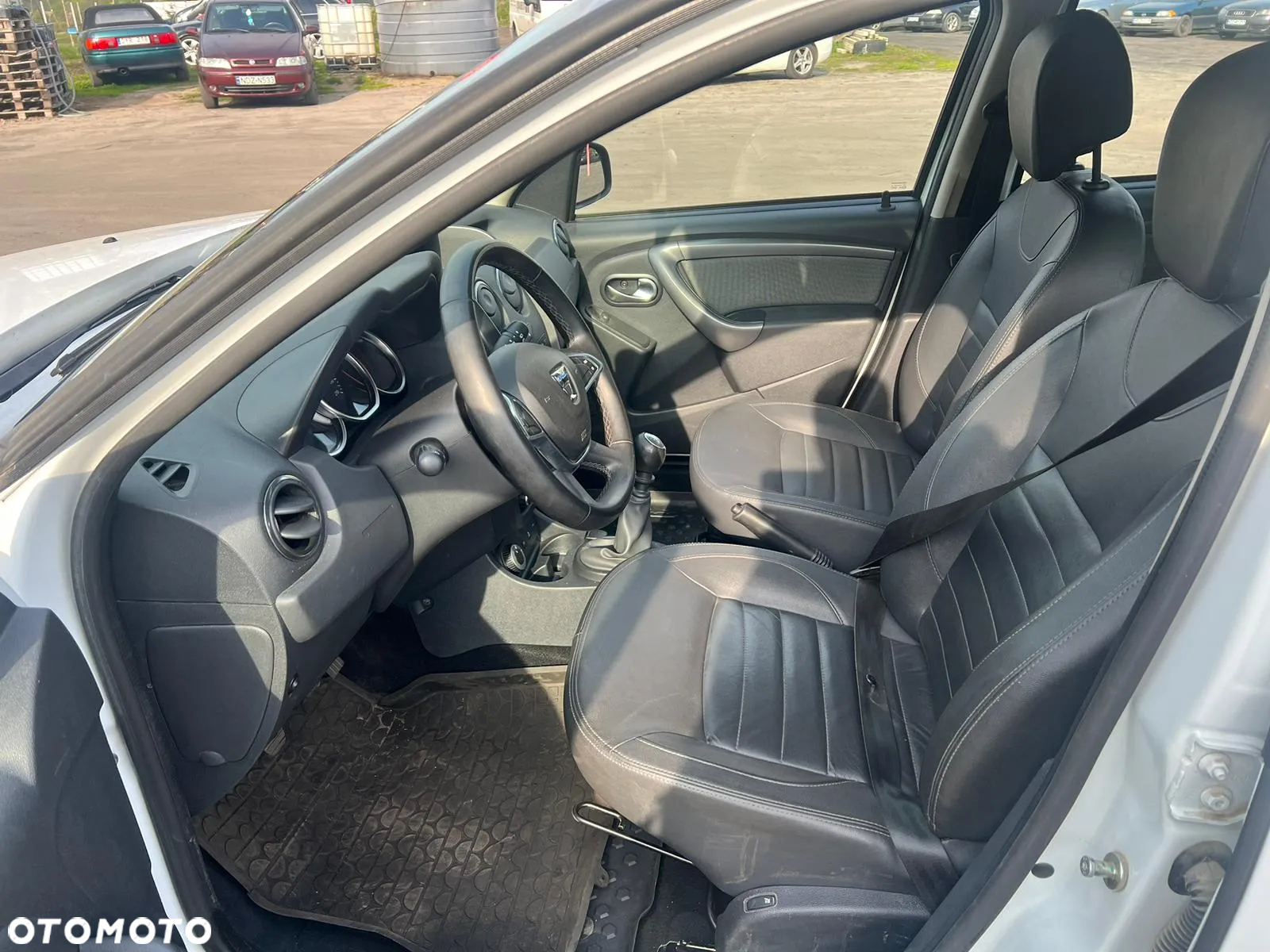 Dacia Duster 1.2 TCe Prestige 4WD - 17