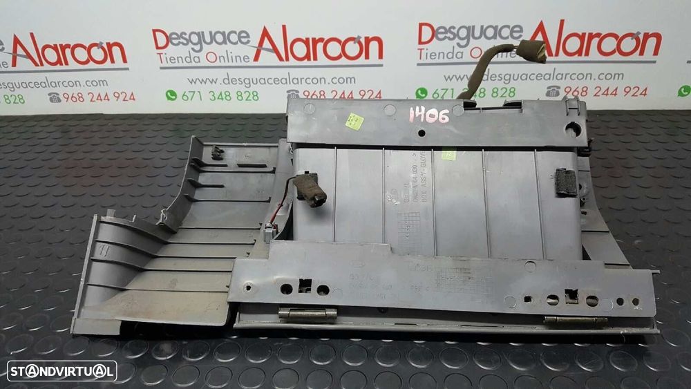 PORTA LUVAS KIA CARNIVAL II 2.9 CRDI LX - 3