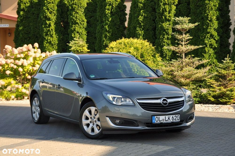 Opel Insignia - 2