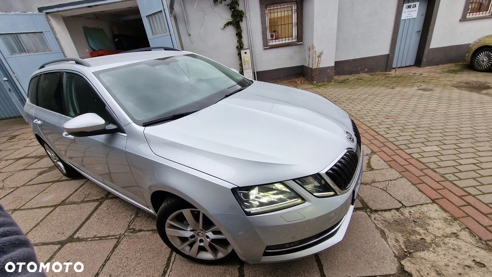 Skoda Octavia 2.0 TDI Style DSG - 2