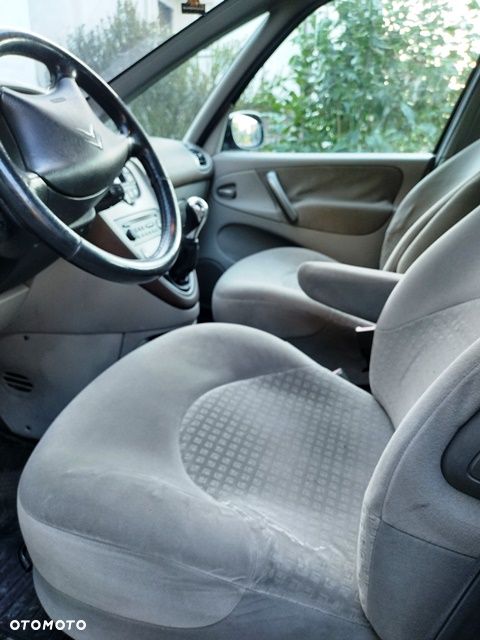 Citroën Xsara Picasso 1.6 HDI SX - 14