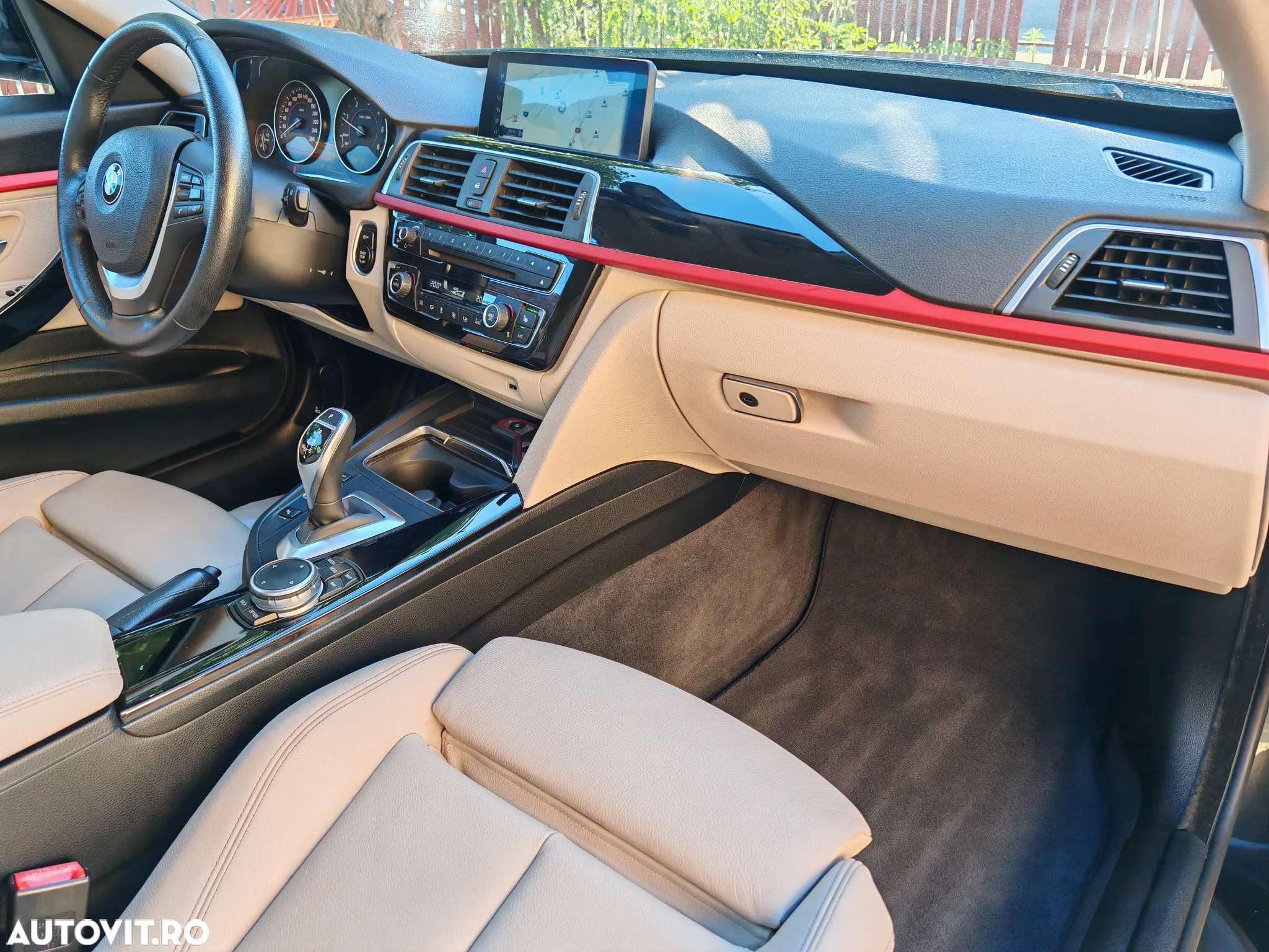 BMW Seria 3 320d Aut. Sport Line - 25