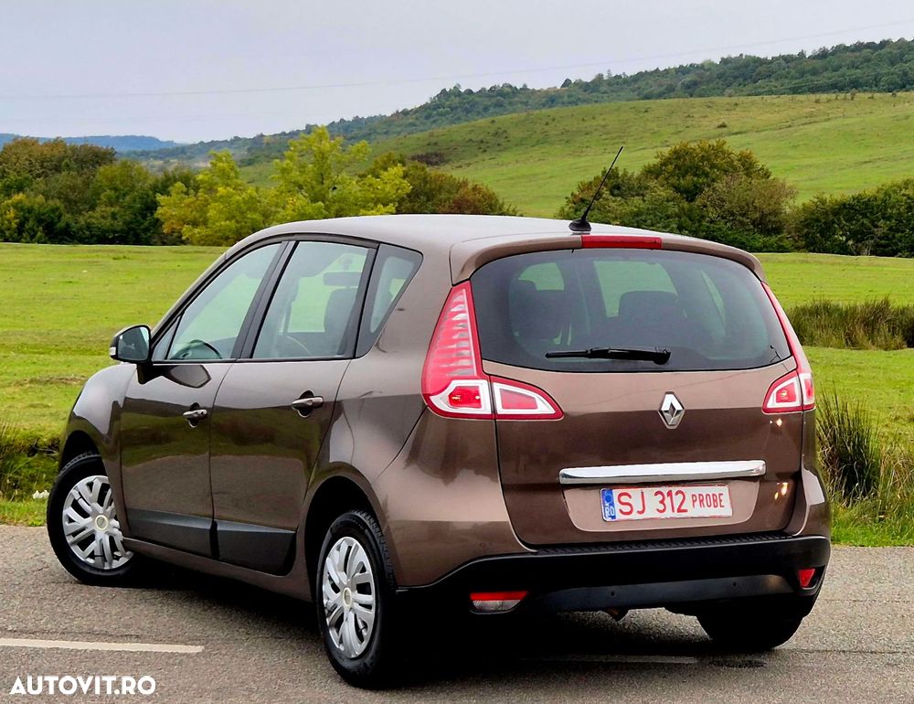 Renault Scenic - 2