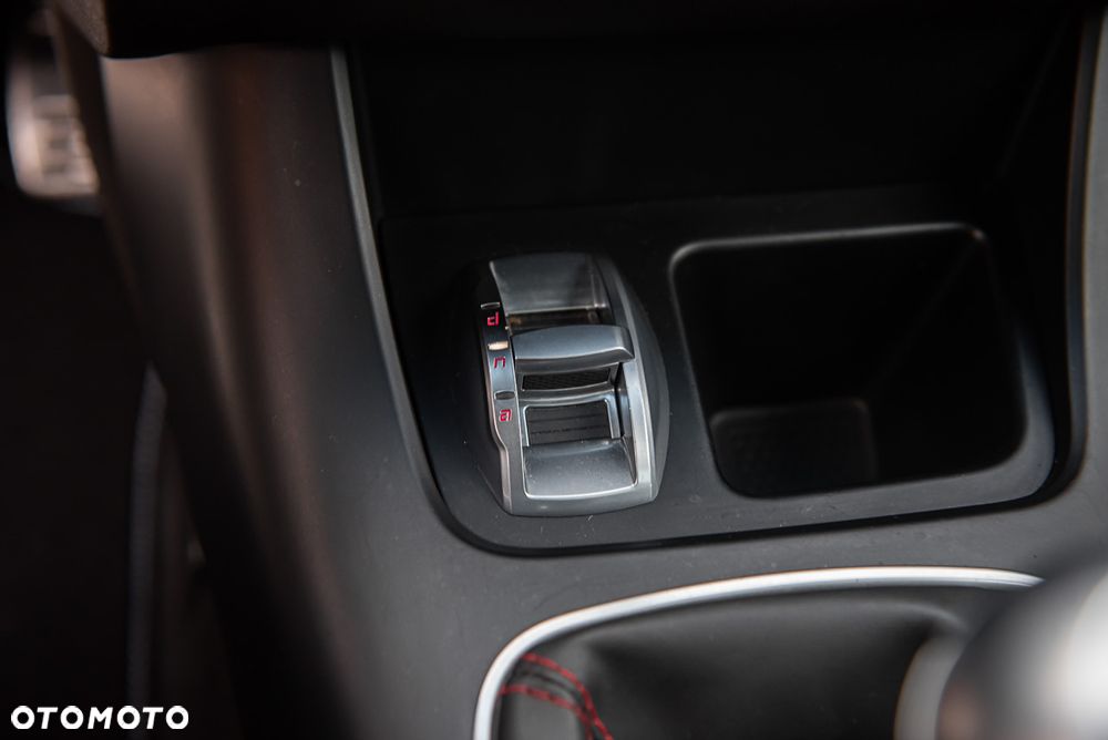 Alfa Romeo Giulietta 1.8 TBi 16V Quadrifoglio Verde - 23