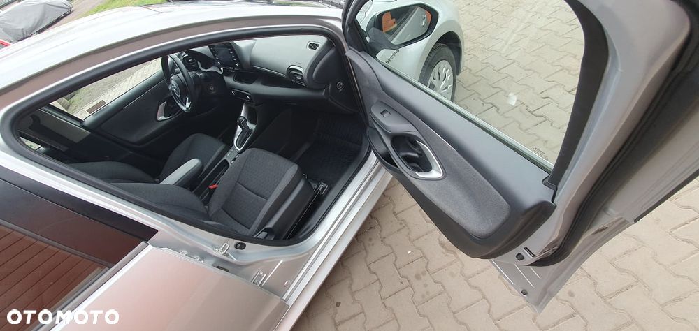 Toyota Yaris Hybrid 1.5 Comfort - 6