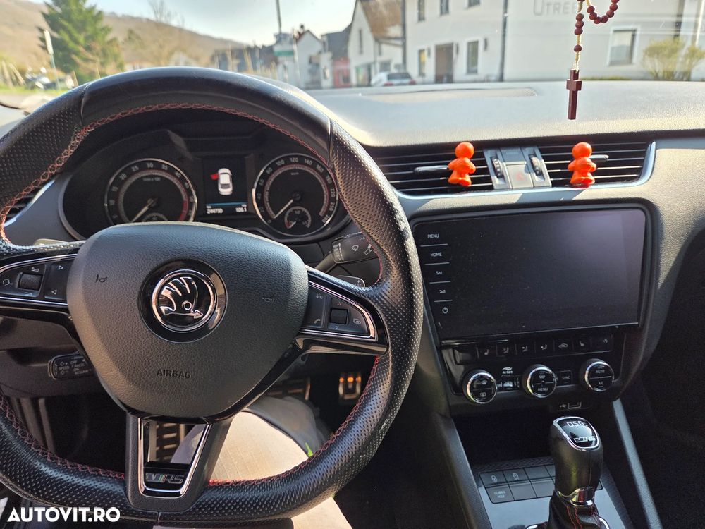 Skoda Octavia 2.0 TDI 4X4 DSG RS - 6