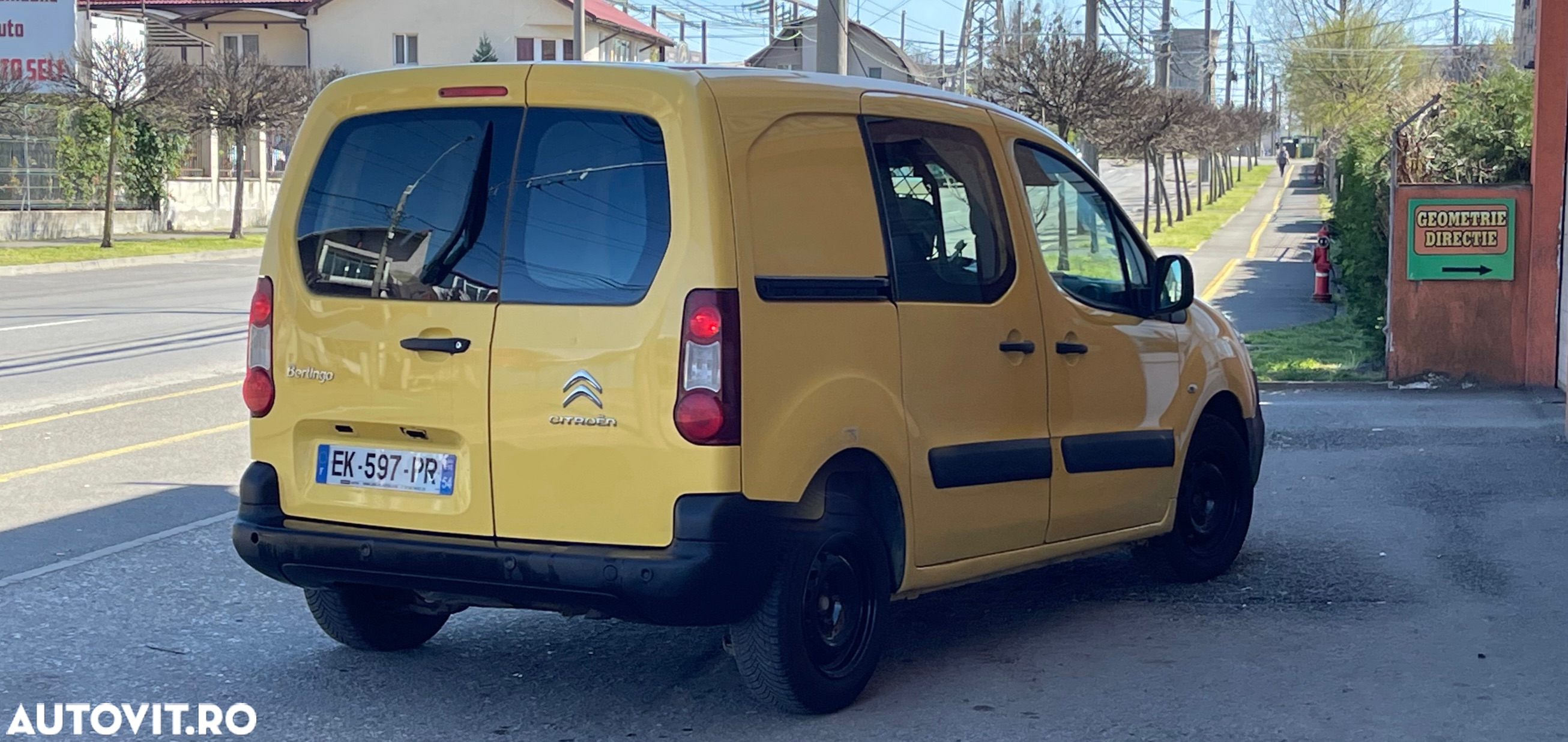 Citroën Berlingo 1.6 BlueHDi 100 S&S ETG6 Feel - 4