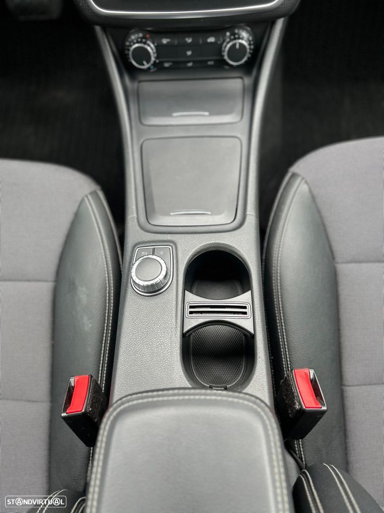 Mercedes-Benz A 180 - 12