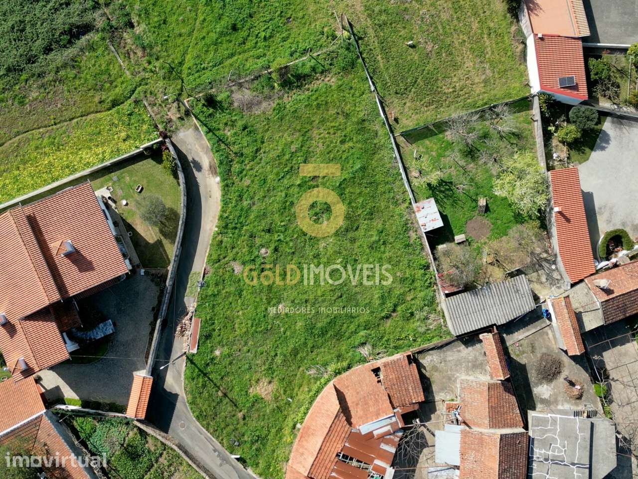 Terreno Rústico  Venda em Oliveira de Azeméis, Santiago de Riba-Ul, Ul - Grande imagem: 3/11