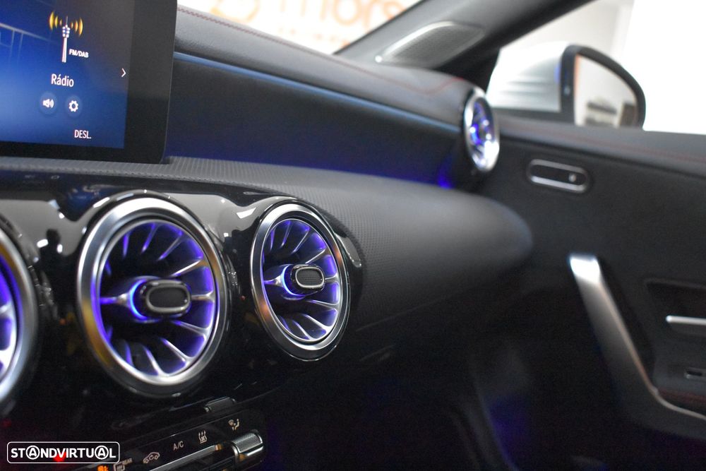 Mercedes-Benz CLA 250 - 39