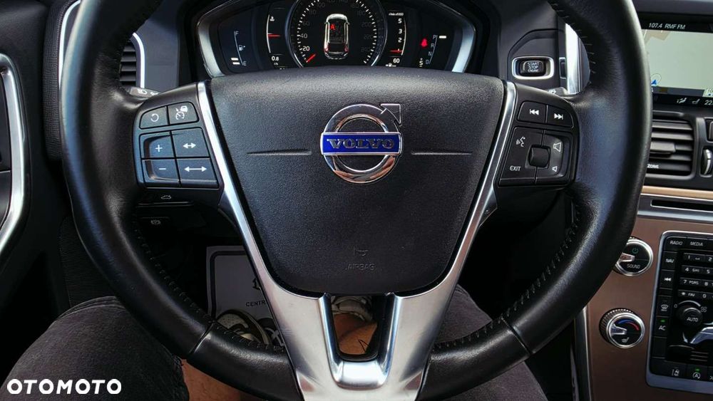 Volvo XC 60 D3 Geartronic Summum - 12