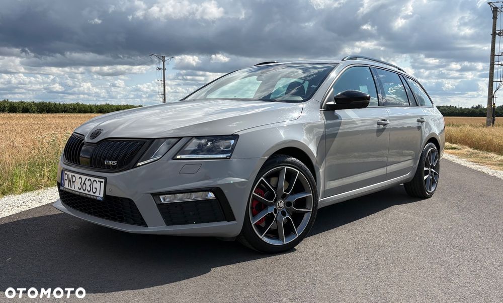Skoda Octavia 2.0 TSI RS - 1