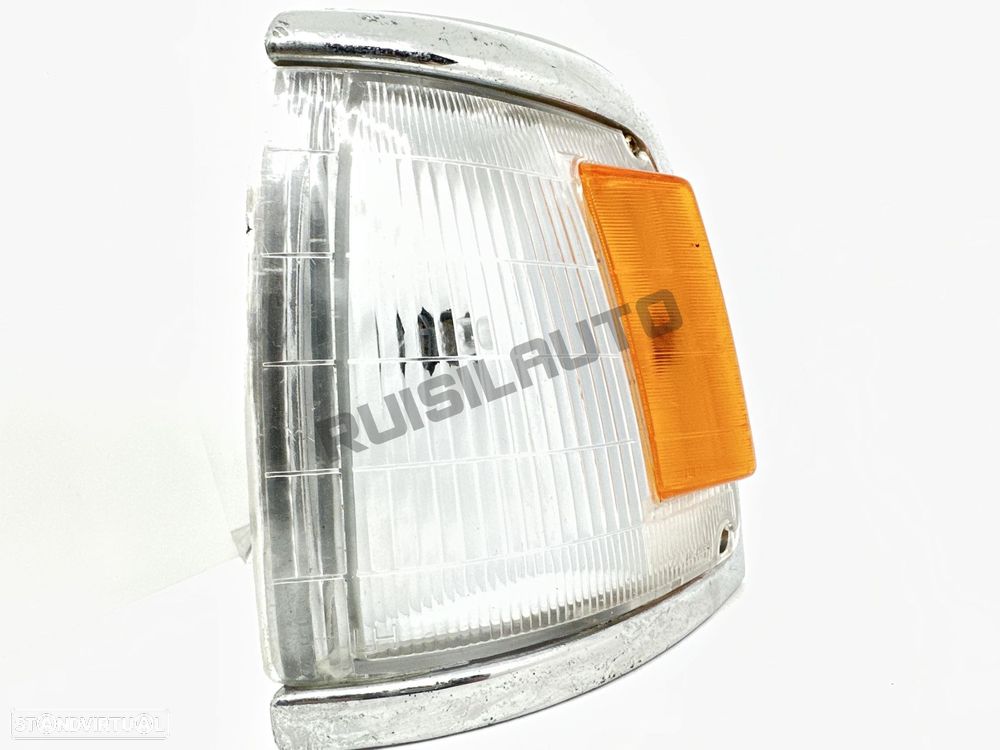 Farolim Pisca Frente Esquerdo 18-1993l Toyota Hilux V [1988_199 - 3