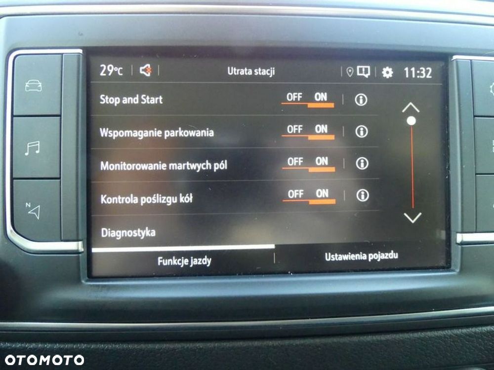 Opel Vivaro - 10