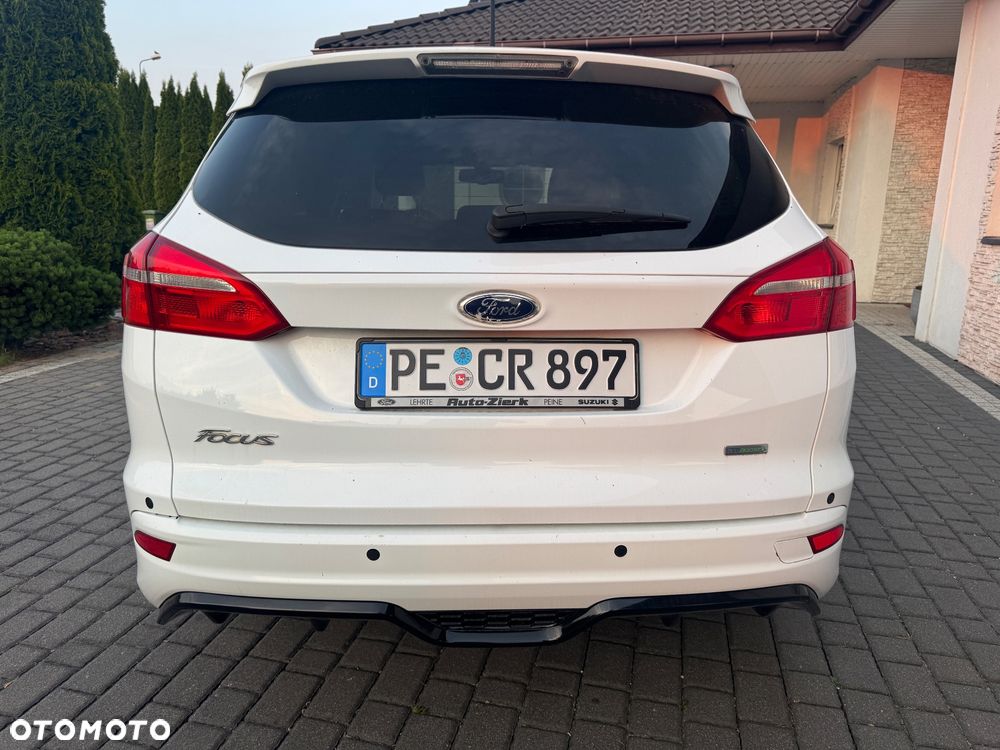 Ford Focus 1.0 EcoBoost Titanium - 5