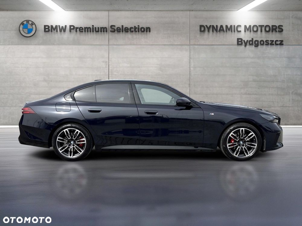 BMW Seria 5 520d xDrive mHEV M Sport - 8