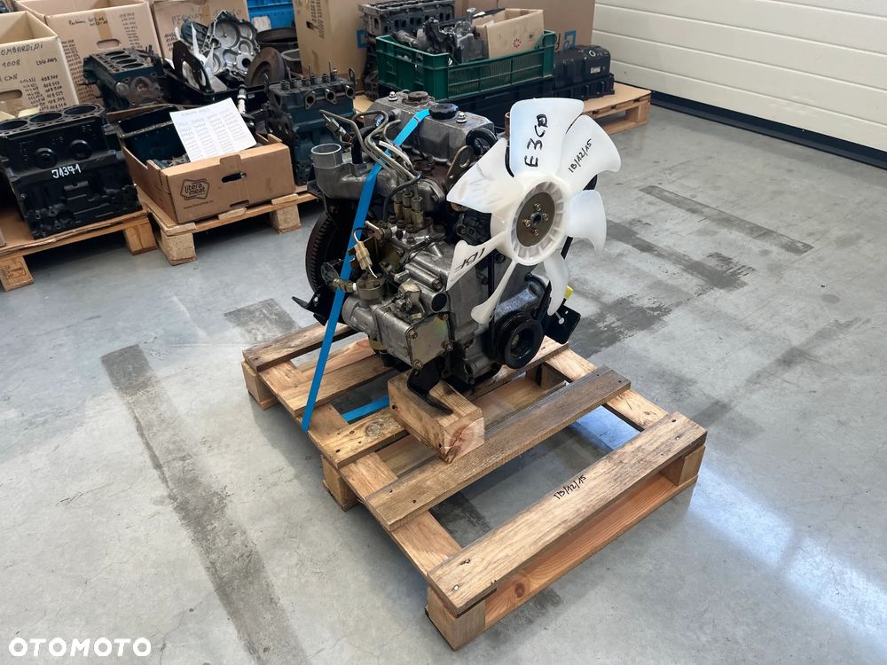 SILNIK ISEKI E3CD E3CE 9000netto - 3