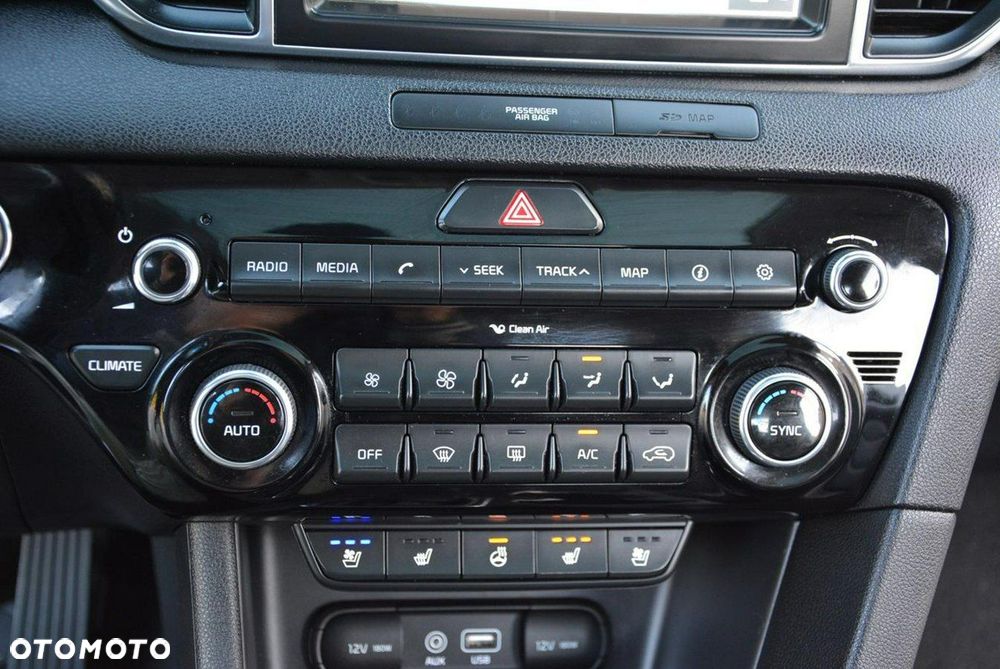 Kia Sportage 2,0 CRDI AWD Platinum - 27