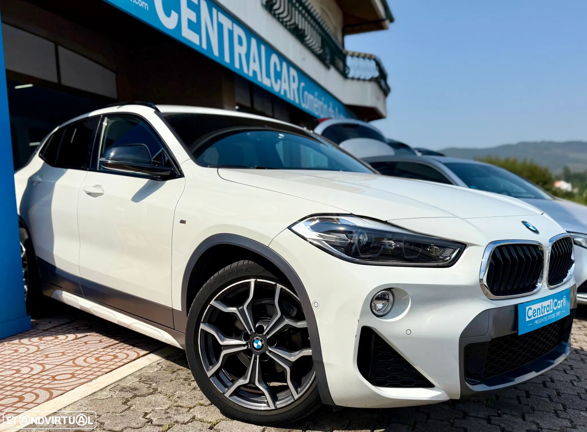 BMW X2 16 d sDrive Auto X Pack M - 1