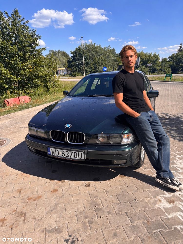 BMW Seria 5 520i - 1