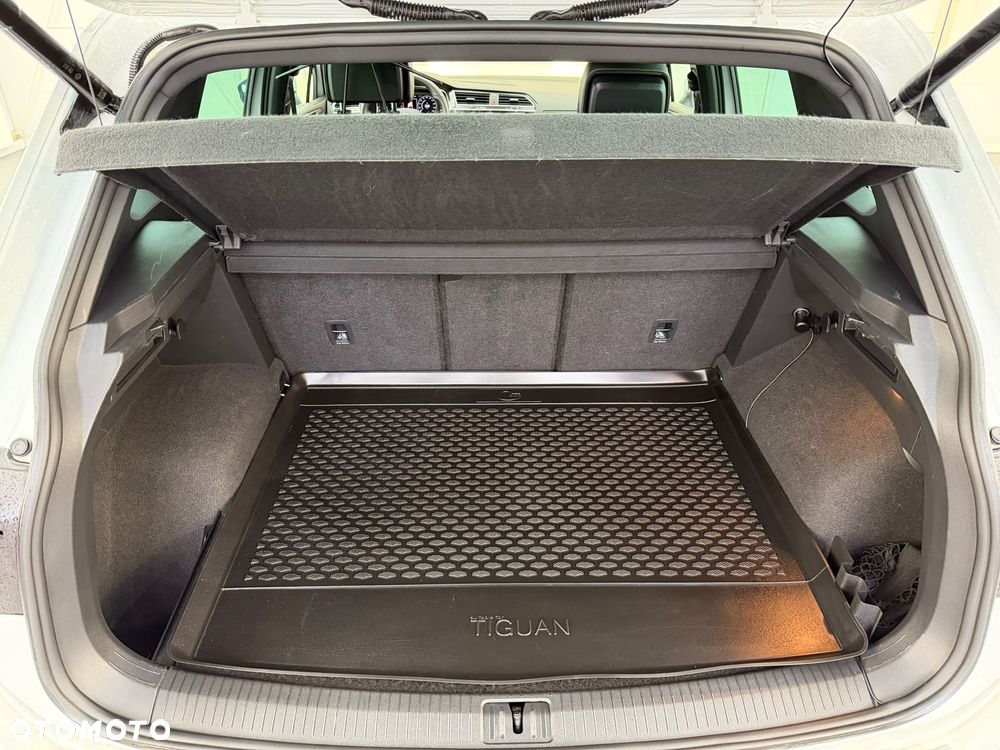 Volkswagen Tiguan 2.0 TSI 4Mot R-Line DSG - 23