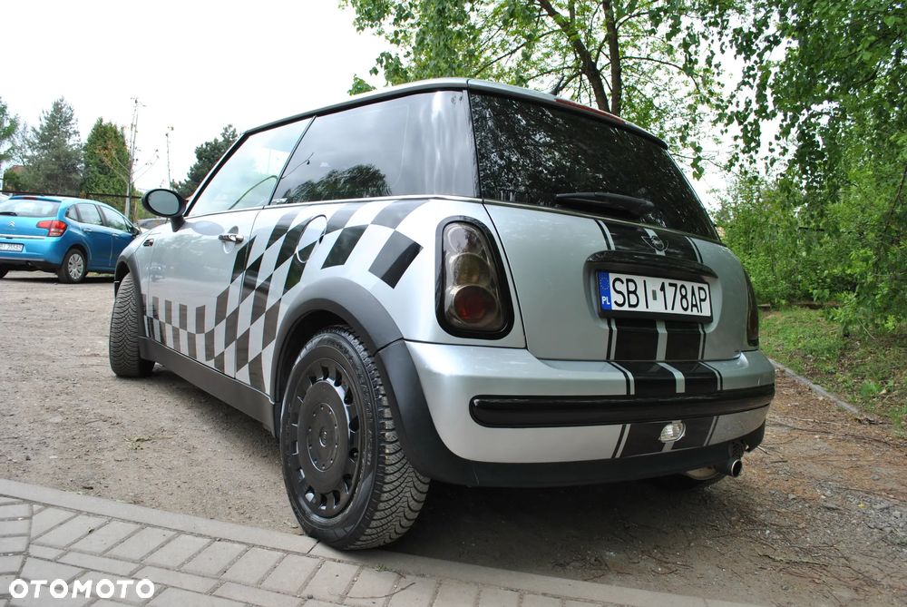 MINI ONE - 6