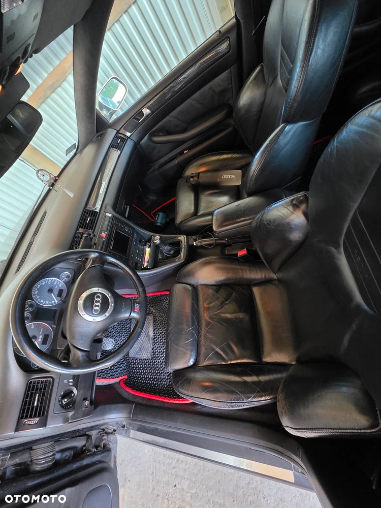 Audi S6 Avant 4.2 Quattro - 16