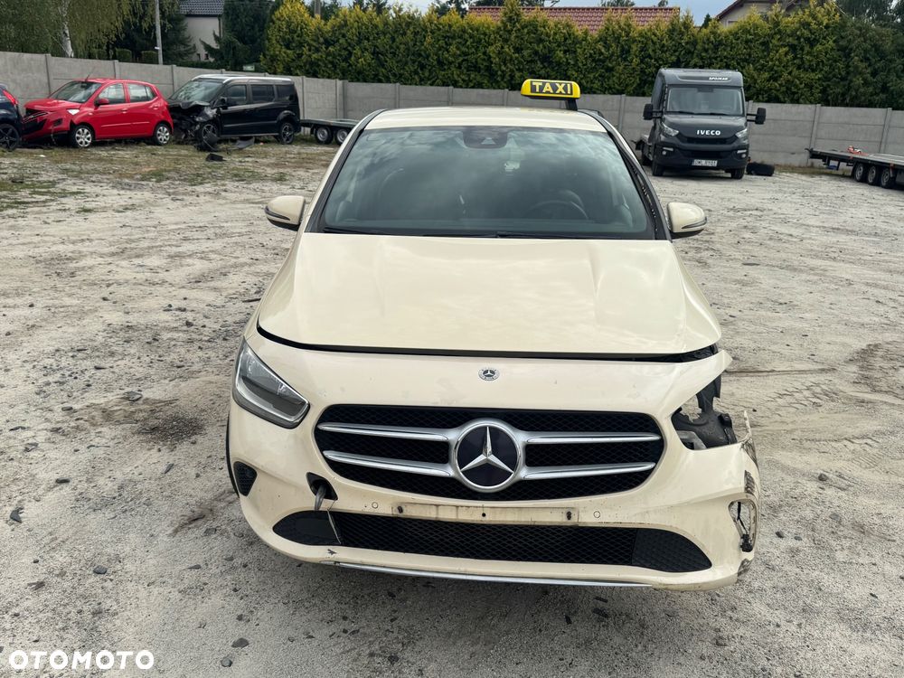 Mercedes-Benz Klasa B 200 d Style 8G-DCT - 4