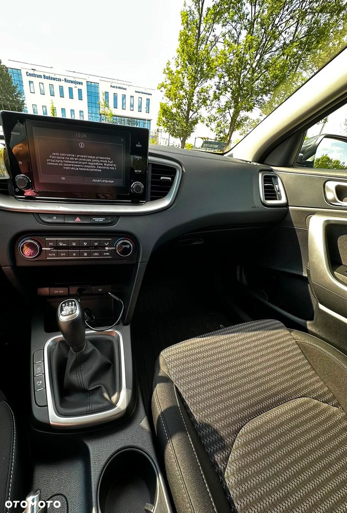 Kia XCeed 1.5 T-GDI M - 21
