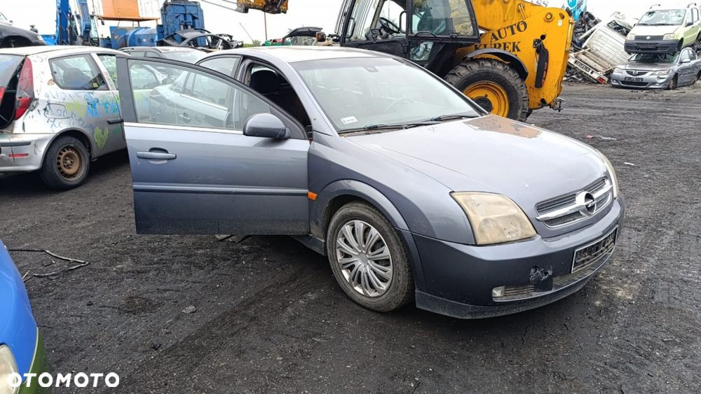 36308 Opel Vectra C model od 02-05 silnik 2.2 DTi 125 km Y22DTR skrzynia F35 lakier z155 - 3