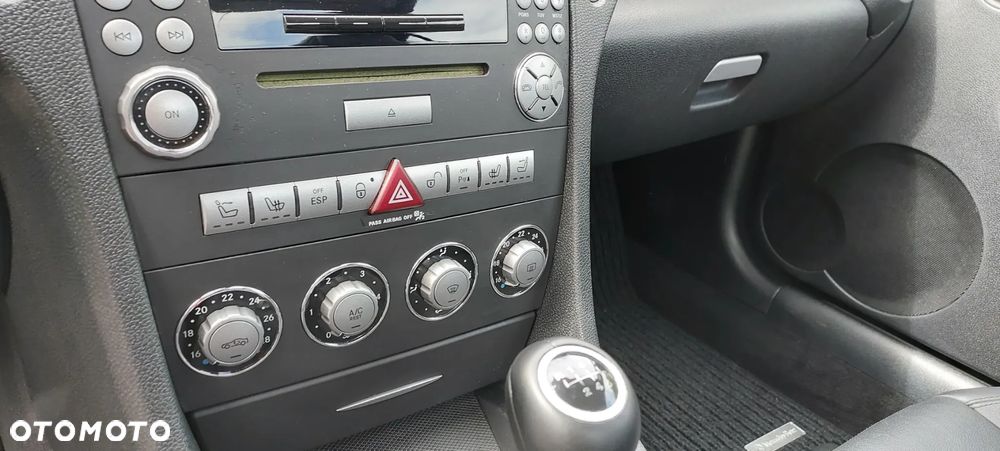 Mercedes-Benz SLK - 35