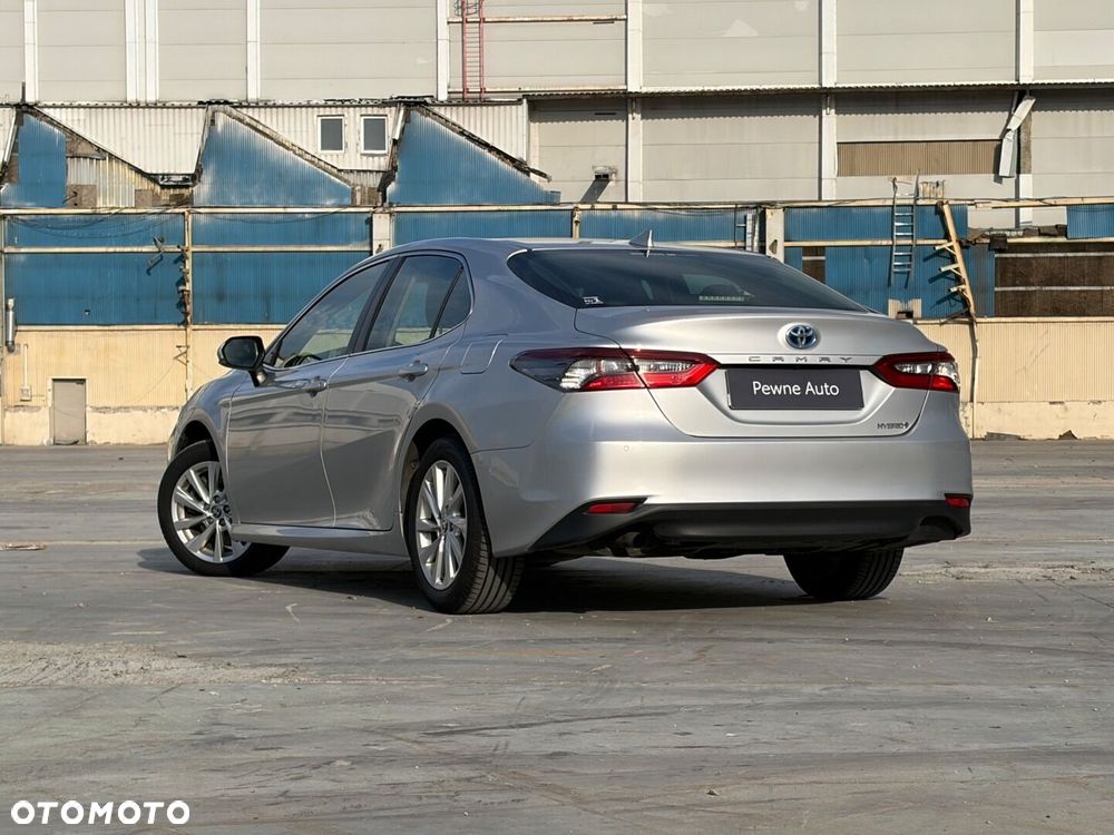 Toyota Camry 2.5 Hybrid Comfort CVT - 11
