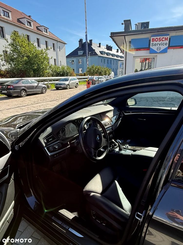 BMW Seria 5 535i - 9