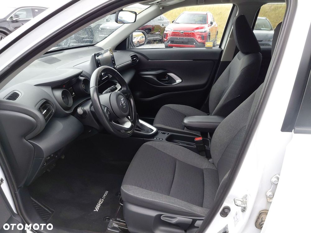 Toyota Yaris Cross Hybrid 1.5 Comfort - 15