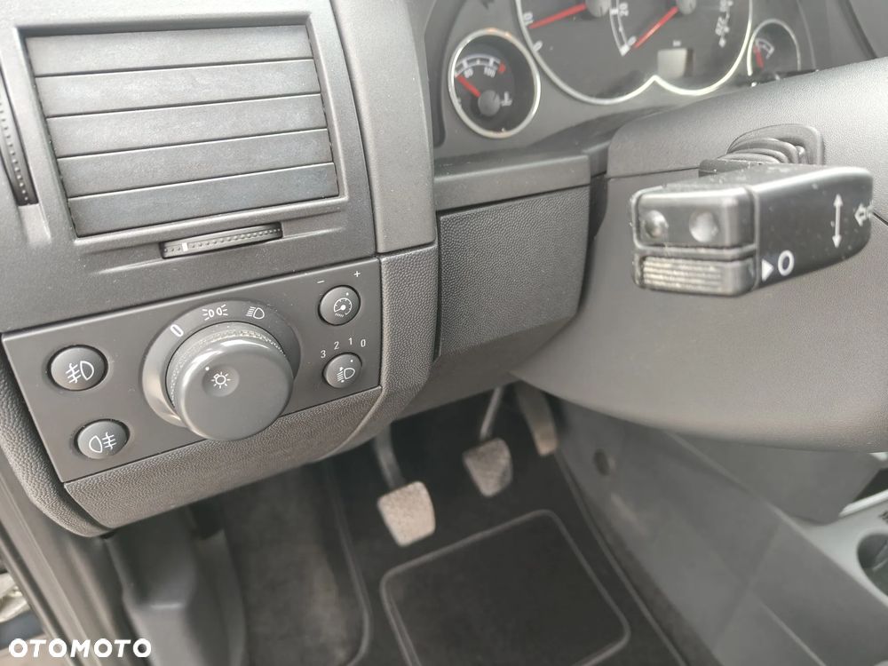 Opel Meriva - 28