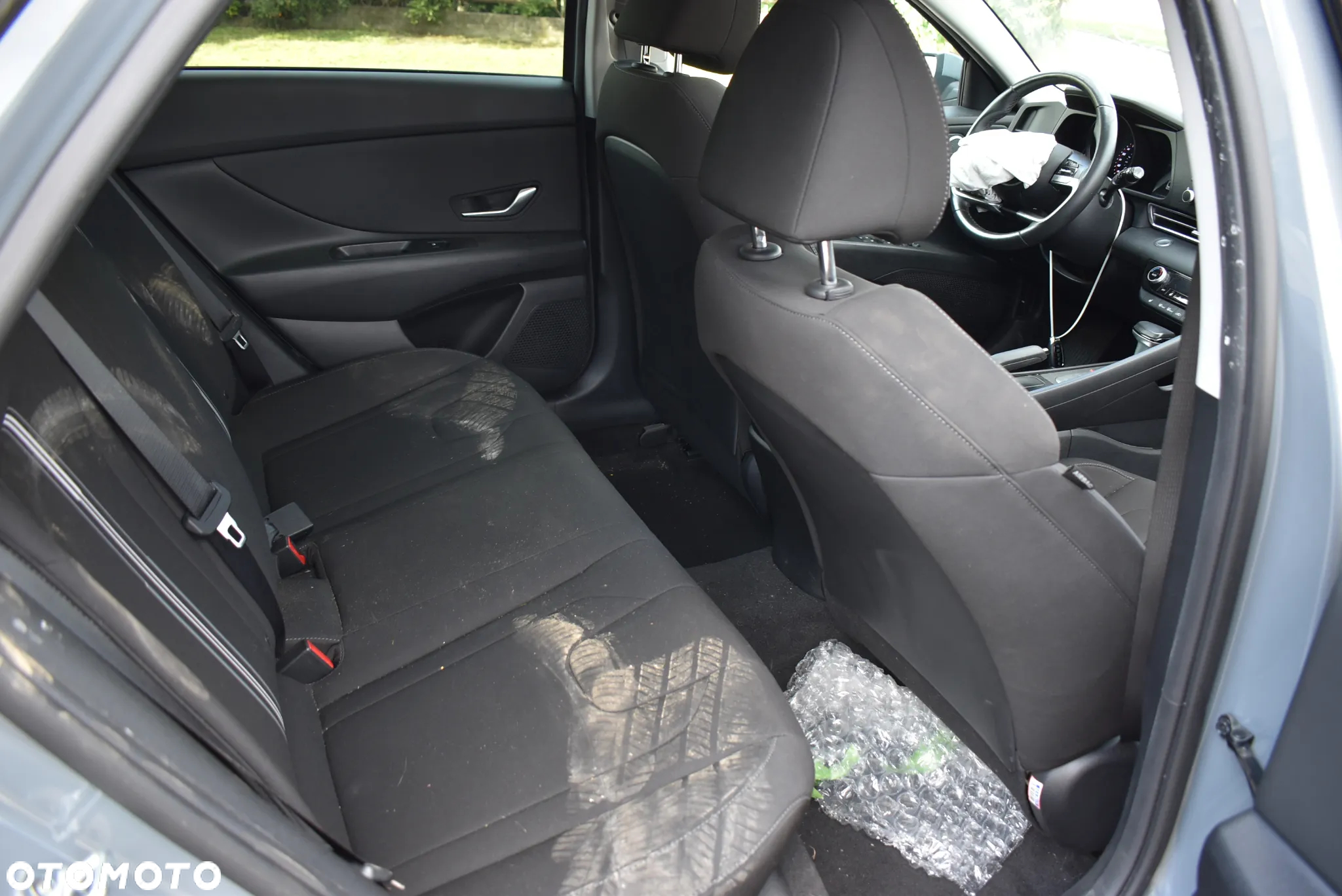 Hyundai Elantra - 25