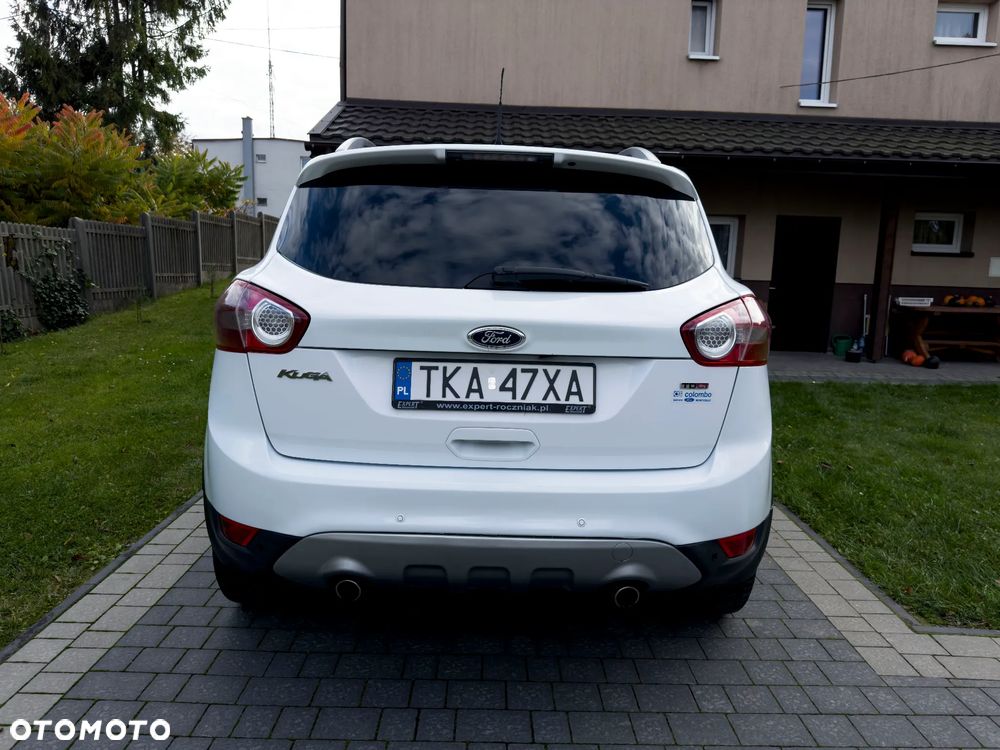 Ford Kuga 2.0 TDCi 4x4 Titanium - 4
