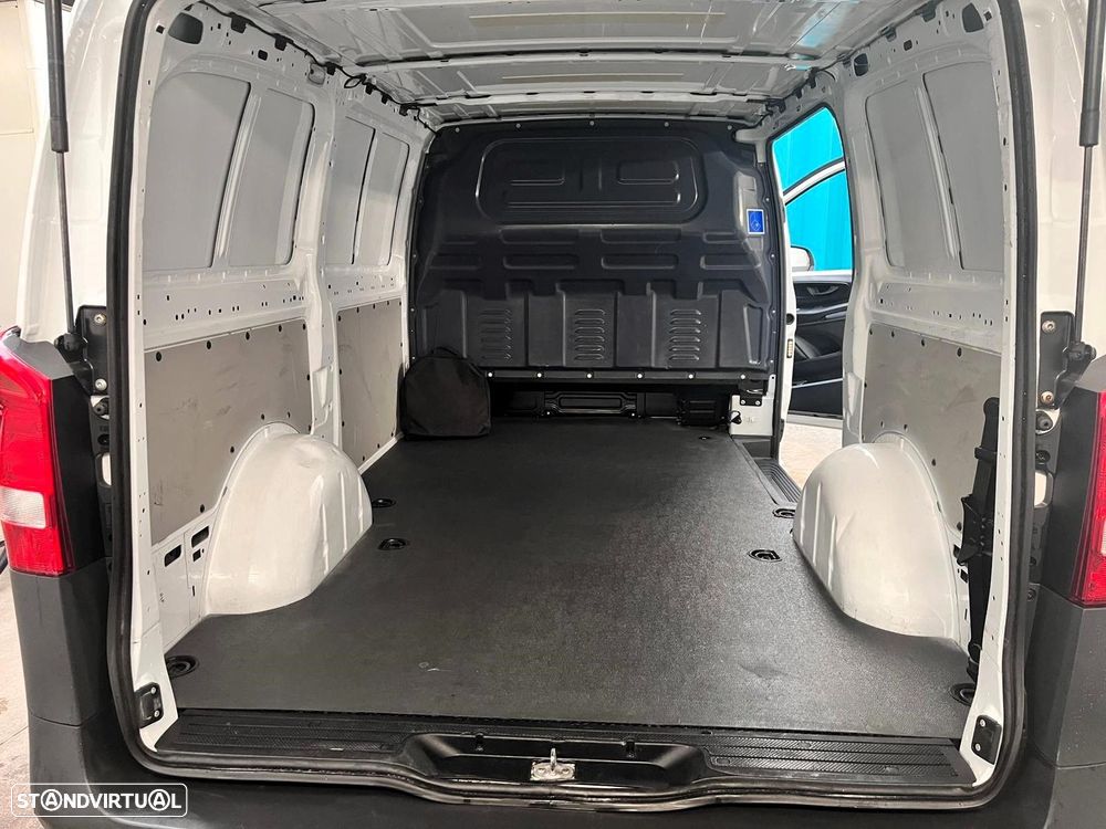 Mercedes-Benz eVito 111/32 - 30