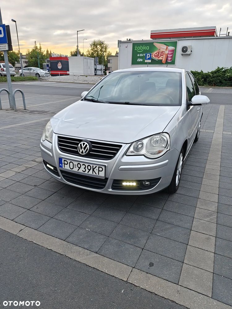 Volkswagen Polo 1.4 16V Trendline - 27