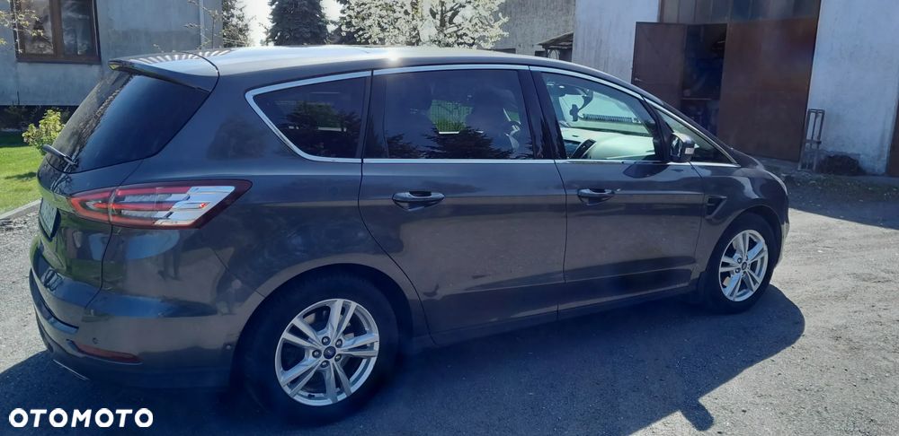 Ford S-Max 2.0 TDCi Titanium PowerShift - 6