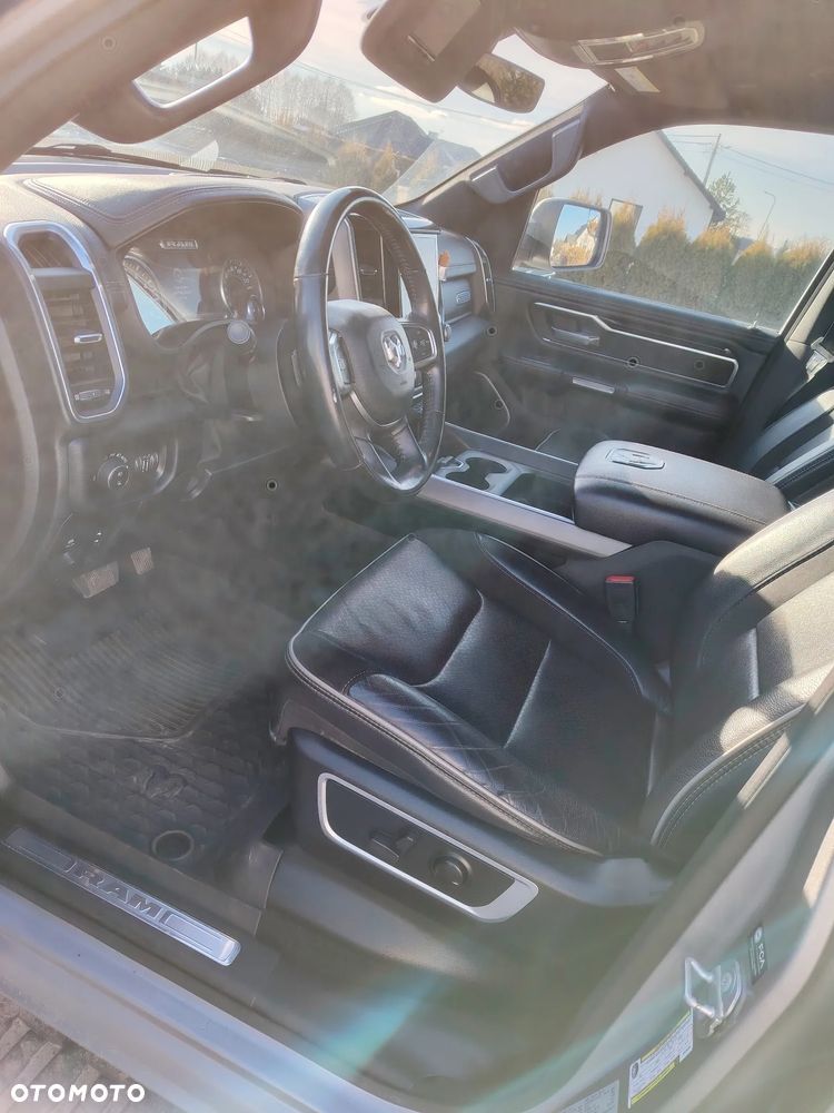 RAM 1500 5.7 Crew Cab Laramie - 12