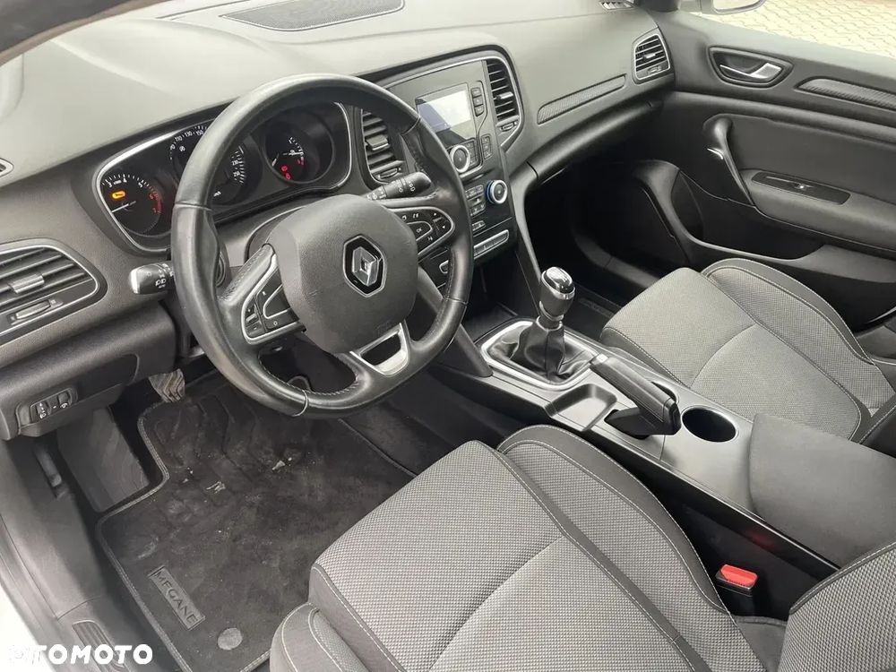 Renault Megane 1.3 TCe FAP Business - 11