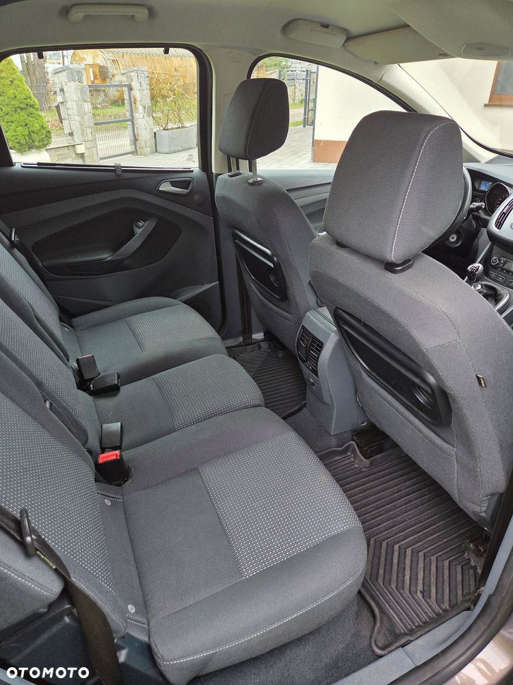 Ford C-MAX - 10