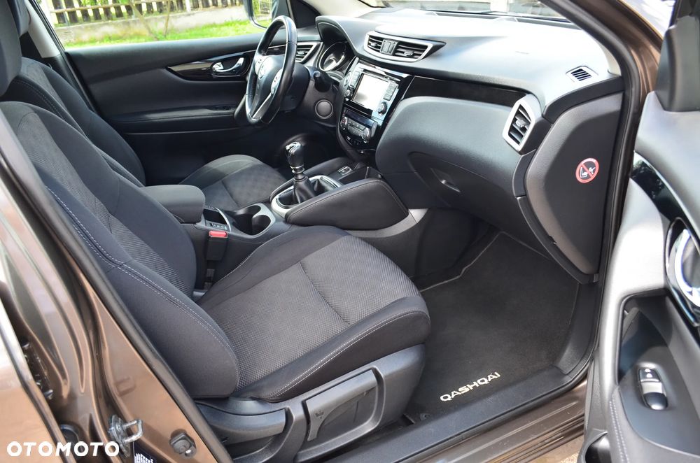 Nissan Qashqai 1.2 DIG-T 360 - 18