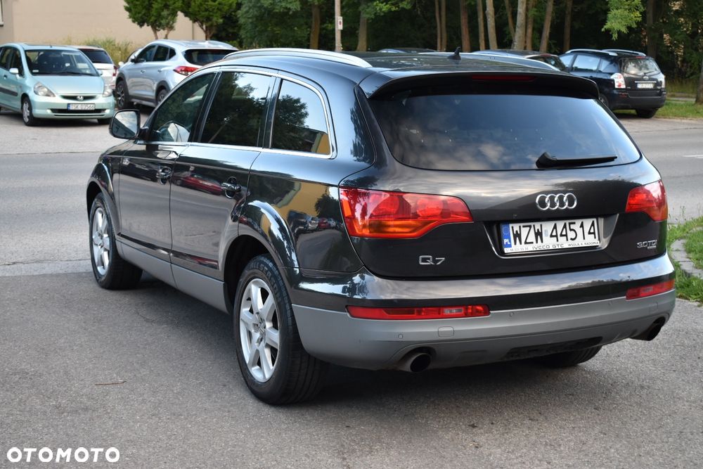 Audi Q7 - 3