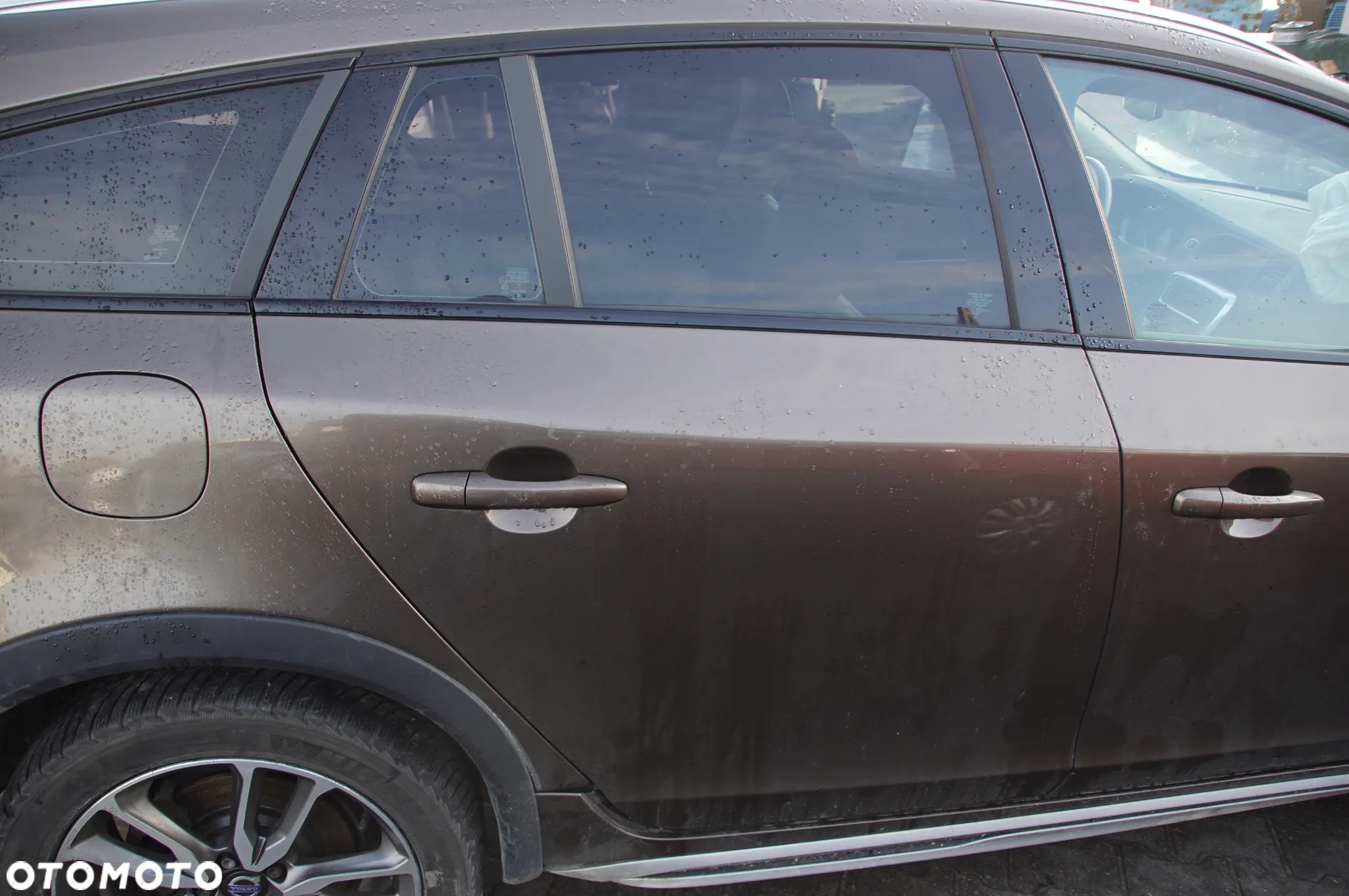 Auto w całości na części 692324777 Volvo V60 Cross Country silnik 2.0D 190 km D4204T14 700 Twilight Bronze skrzynia 8-AUT 2WD / TG-81SC drzwi maska klapa zderzak lampa silnik felga skrzynia automat automatyczna - 11