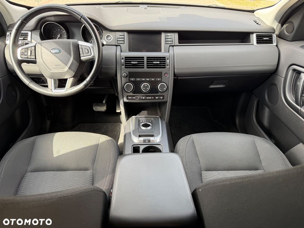 Land Rover Discovery Sport D150 - 10