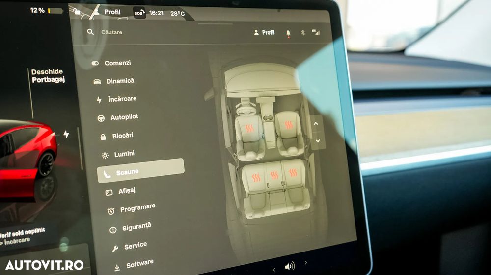 Tesla Model Y - 20